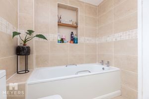 Photo 19- click for photo gallery